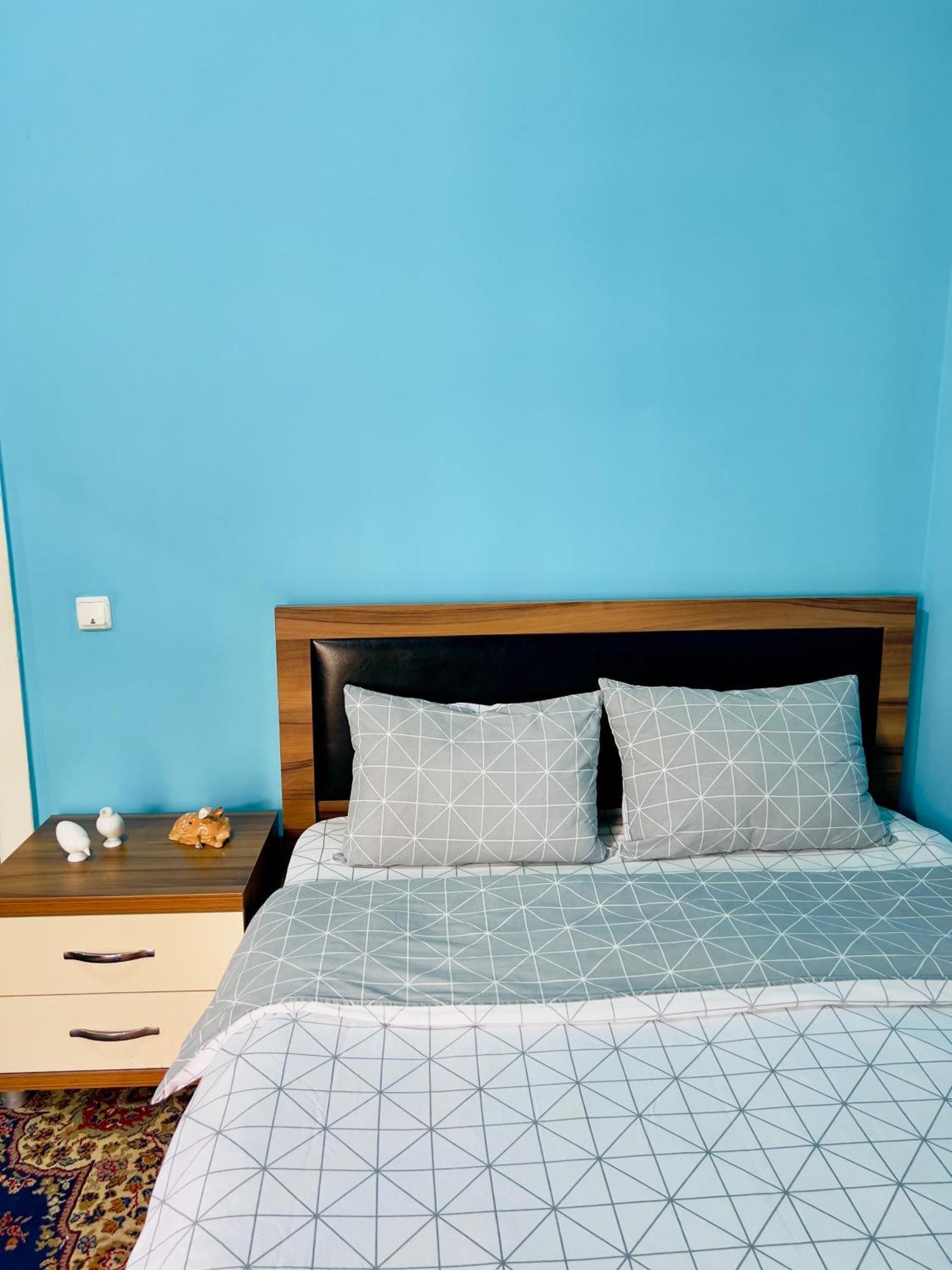Apartment Maisi บาทูมิ ภายนอก รูปภาพ